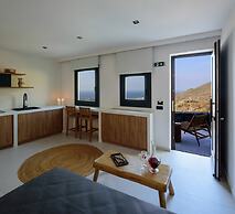RyoLithos Suites