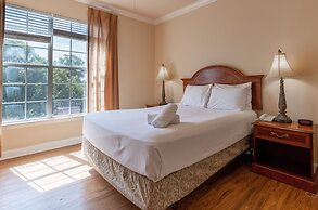 1301tt Unit 9408- Tuscana Resort 3 Bedroom Condo by RedAwning