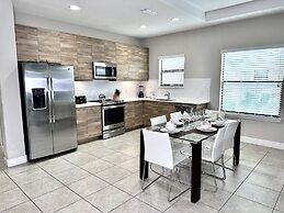 Balmoral Resort-206bp 3 Bedroom Home by Redawning