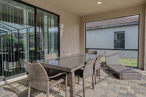 Balmoral Resort-194al 4 Bedroom Home by RedAwning