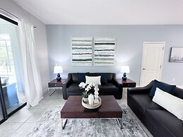 Balmoral Resort-213al 3 Bedroom Home by RedAwning