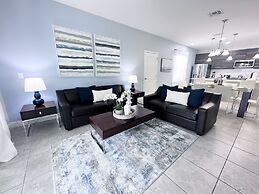 Balmoral Resort-213al 3 Bedroom Home by RedAwning