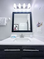 Balmoral Resort-213al 3 Bedroom Home by RedAwning