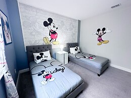 Balmoral Resort-213al 3 Bedroom Home by RedAwning