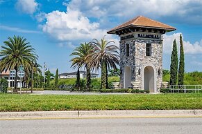 Balmoral Resort-224mcv 4 Bedroom Home by RedAwning