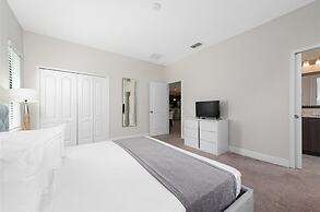 Balmoral Resort-222mcv 4 Bedroom Home by RedAwning