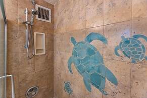 Menehune Shores, #210 3 Bedroom Condo by RedAwning