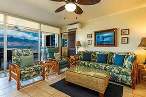 Menehune Shores, #210 3 Bedroom Condo by RedAwning