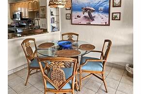 Menehune Shores, #210 3 Bedroom Condo by RedAwning