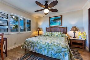 Menehune Shores, #210 3 Bedroom Condo by RedAwning