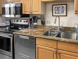 Menehune Shores, #210 3 Bedroom Condo by RedAwning