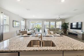 7704oml-solterra Resort 7 Bedroom Home by RedAwning