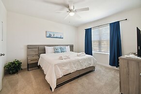 7704oml-solterra Resort 7 Bedroom Home by RedAwning