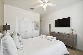 7704oml-solterra Resort 7 Bedroom Home by RedAwning