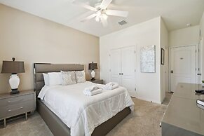 7704oml-solterra Resort 7 Bedroom Home by RedAwning