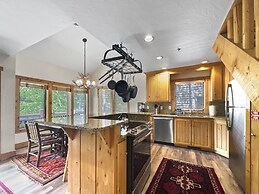 402 Timber Escape At Chapparal! Relaxing Deer Valley Condo With Hot Tu