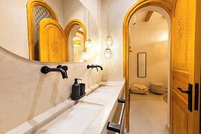 RIAD NILA