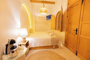 RIAD NILA