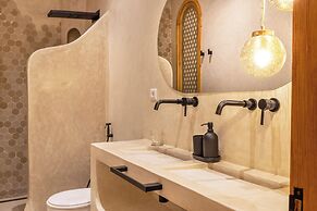 RIAD NILA