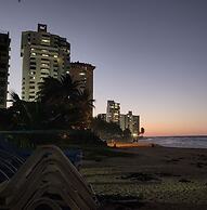 Elegant 1-Br Penthouse in Condado