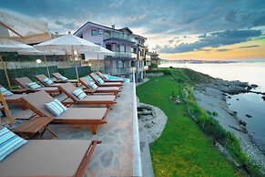 DOLPHIN BAY BOUTIQUE COMPLEX Sozopol