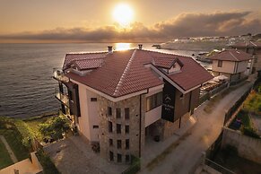 DOLPHIN BAY BOUTIQUE COMPLEX Sozopol