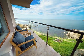 DOLPHIN BAY BOUTIQUE COMPLEX Sozopol