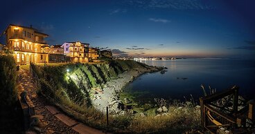 DOLPHIN BAY BOUTIQUE COMPLEX Sozopol