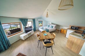 DOLPHIN BAY BOUTIQUE COMPLEX Sozopol