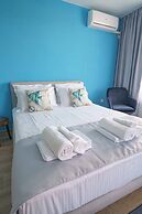 DOLPHIN BAY BOUTIQUE COMPLEX Sozopol