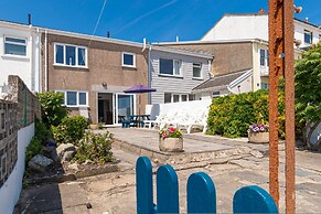 Strand Cottage - Direct Beach Access