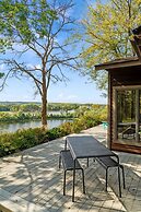 Riverfront Inn