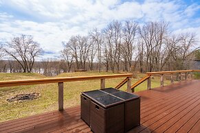 Somerset River Retreat