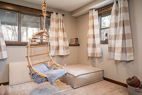 Somerset River Retreat