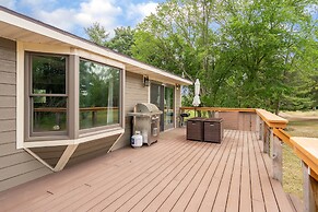 Somerset River Retreat