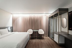 Cloudin Hotel Mokpo Peace Square branch