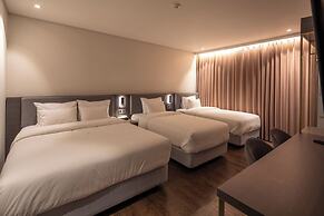 Cloudin Hotel Mokpo Peace Square branch