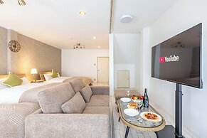 Precious House Nipponbashi