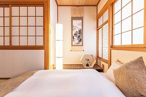 Precious House Nipponbashi