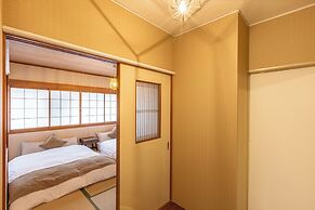 Precious House Nipponbashi