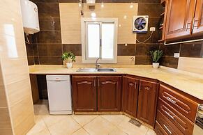 Hibiscus Haven Suite