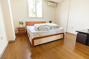 Hibiscus Haven Suite