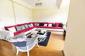 Hibiscus Haven Suite