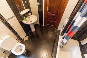 Hibiscus Haven Suite