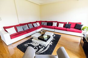 Hibiscus Haven Suite