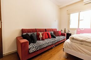 Hibiscus Haven Suite