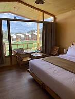 Pangong Retreat Camp