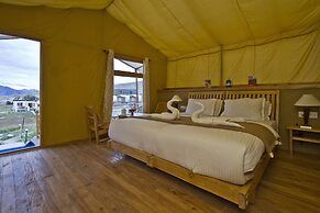 Pangong Retreat Camp