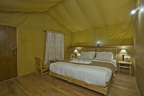 Pangong Retreat Camp