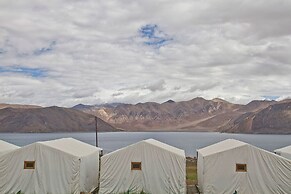 Pangong Retreat Camp